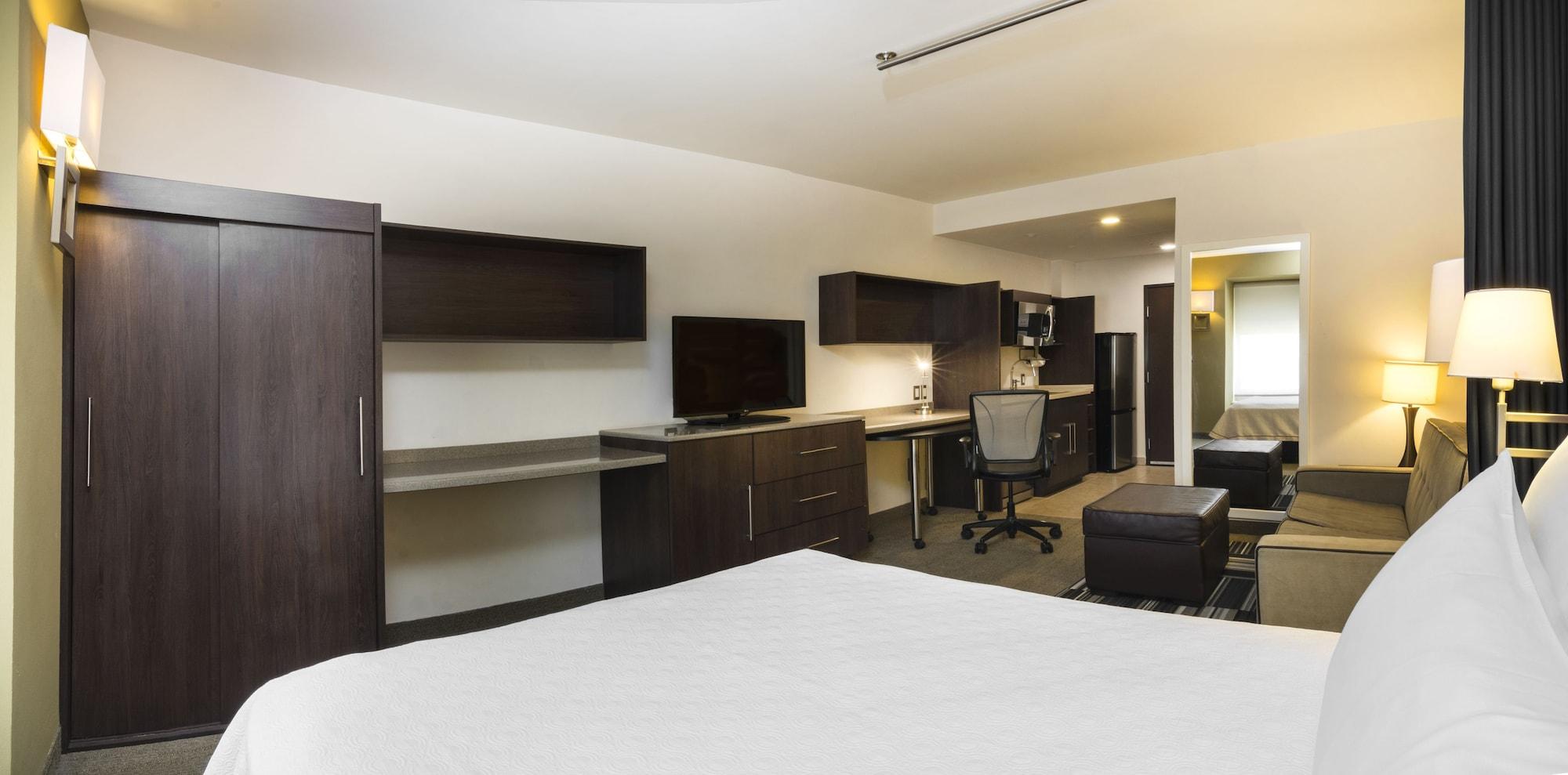 Homewood Suites By Hilton Queretaro Jurica Bagian luar foto