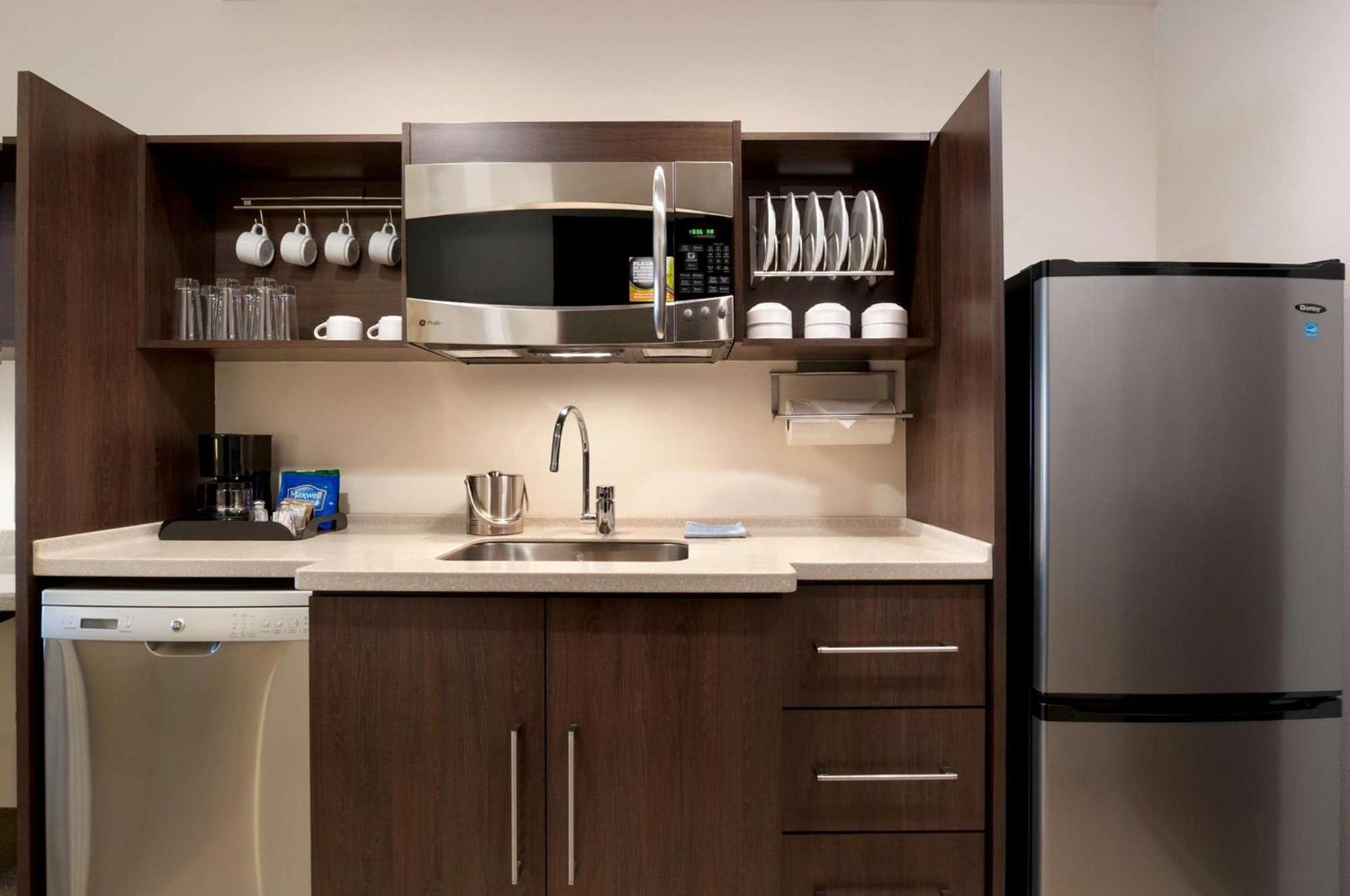 Homewood Suites By Hilton Queretaro Jurica Bagian luar foto