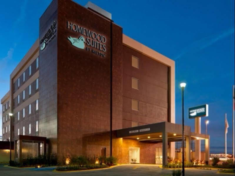 Homewood Suites By Hilton Queretaro Jurica Bagian luar foto